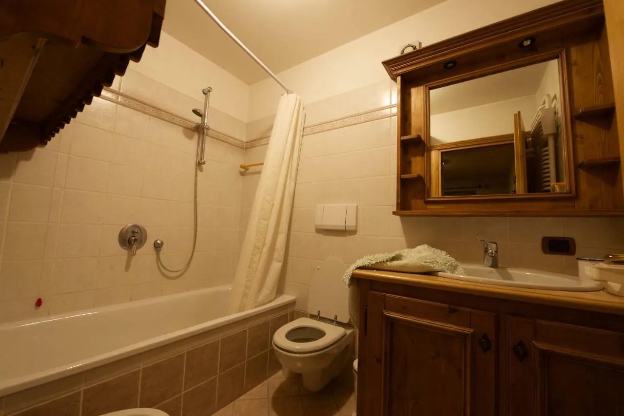 Casa Via Roma Apartment Cortina d'Ampezzo Italy