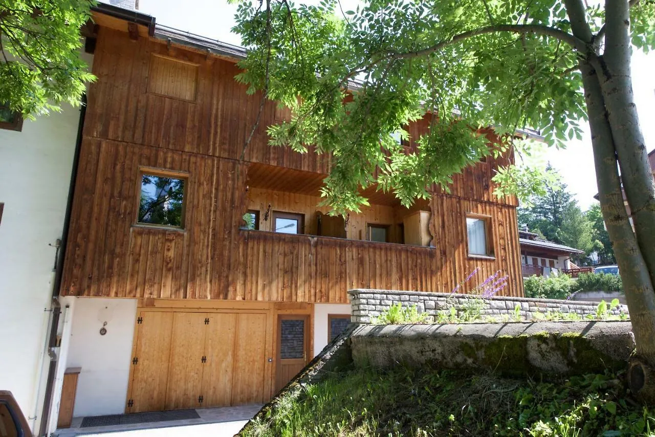 Casa Via Roma Apartment Cortina d'Ampezzo